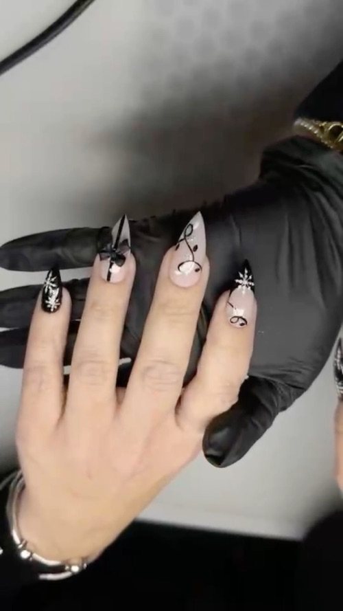 Long stiletto