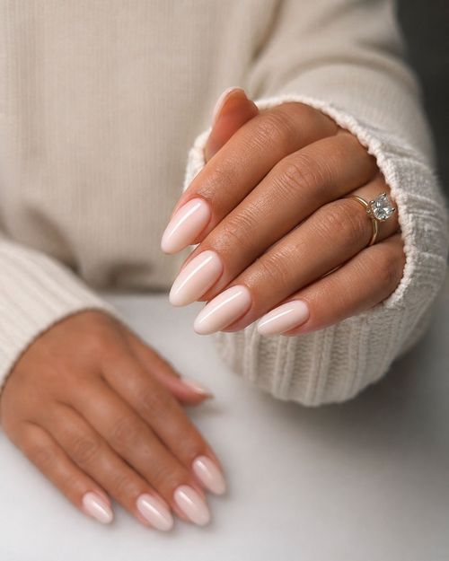 Blush almond set