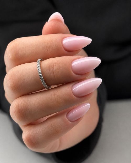 Soft pink almond set