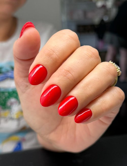 Short round red set