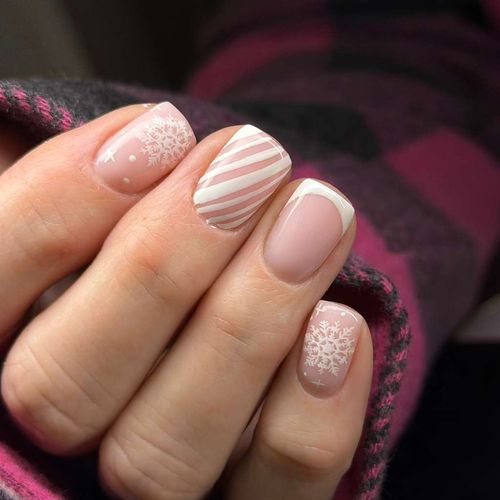 White swirl nail art