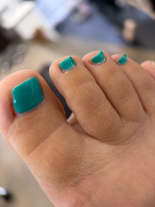 Teal gel pedicure
